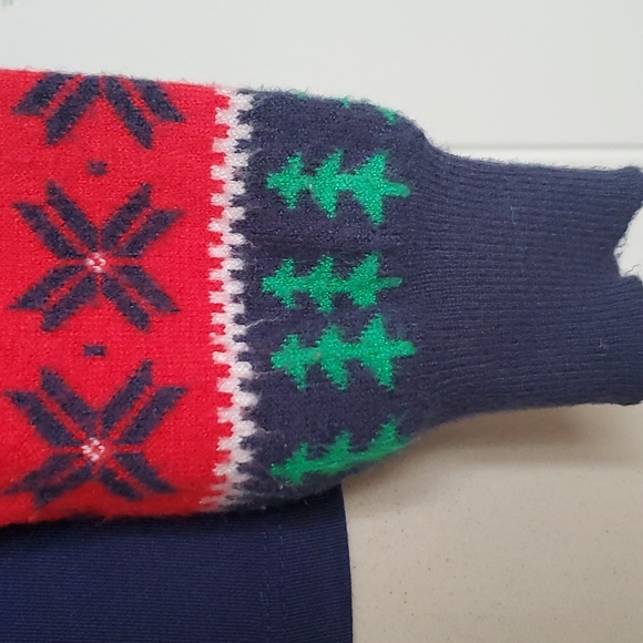 Forever 21 Christmas Ugly Sweater Snow Cool Multi-color Size Small - Picture 4 of 8